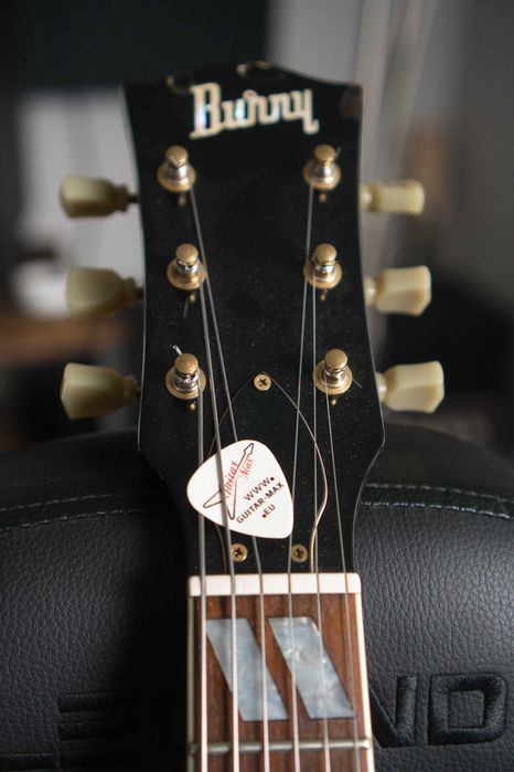 Burny RFA-65 /ES-175 – gitara kolekcjonerska / po Darku Kozakiewicz (Perfect) + certyfikat