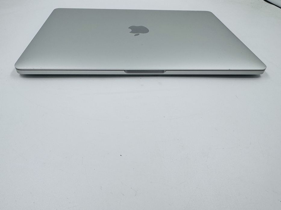 Apple Macbook Pro 13 2020 M1 8GB RAM 512GB SSD Silver IL7315
