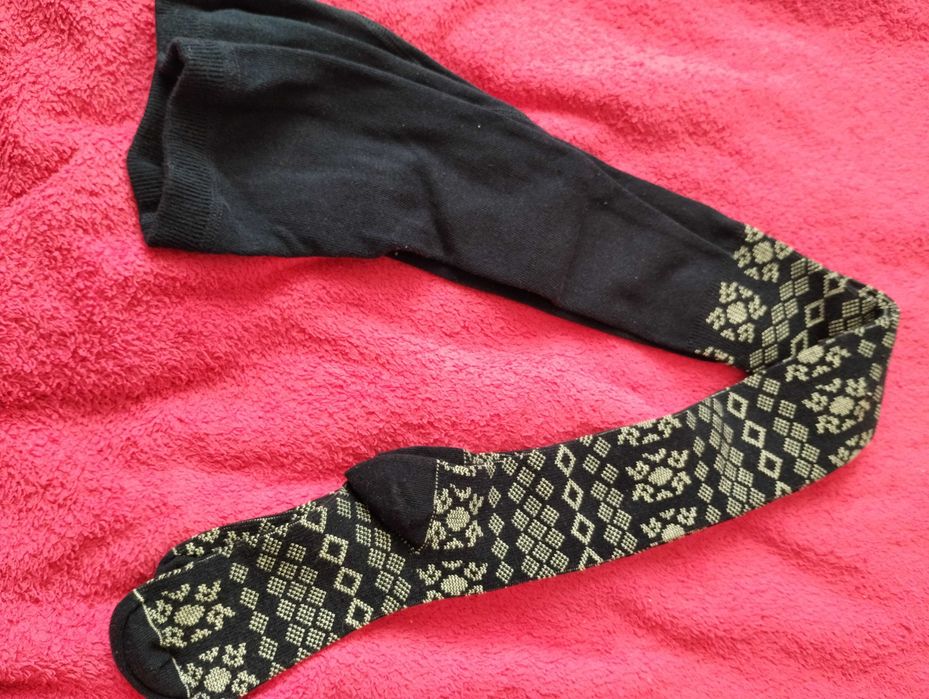 Jak nowe 140/146 rajstopy grubsze, Święta