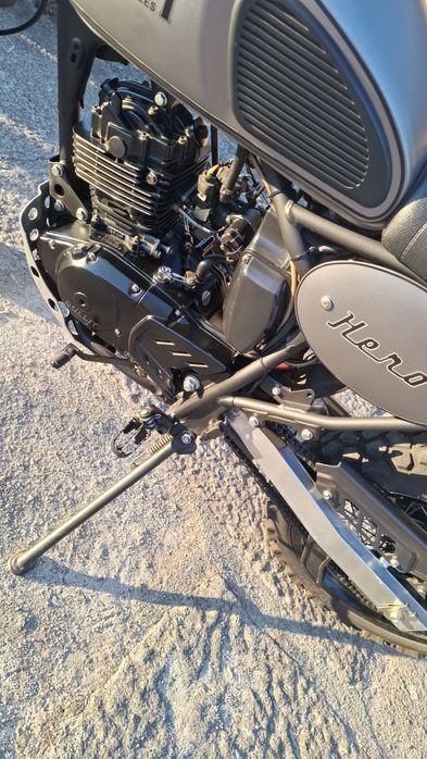 Mota bullit hero 125
