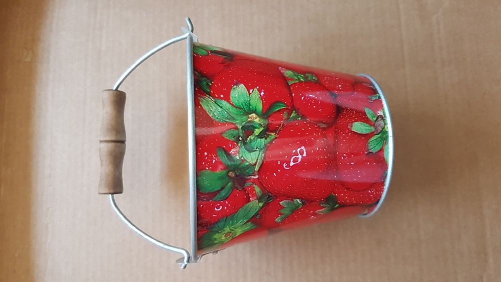 Baldinho Padrão Morangos Musgo