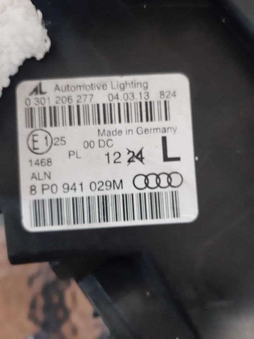 Audi A38P reflektor lewy xenon kompletny