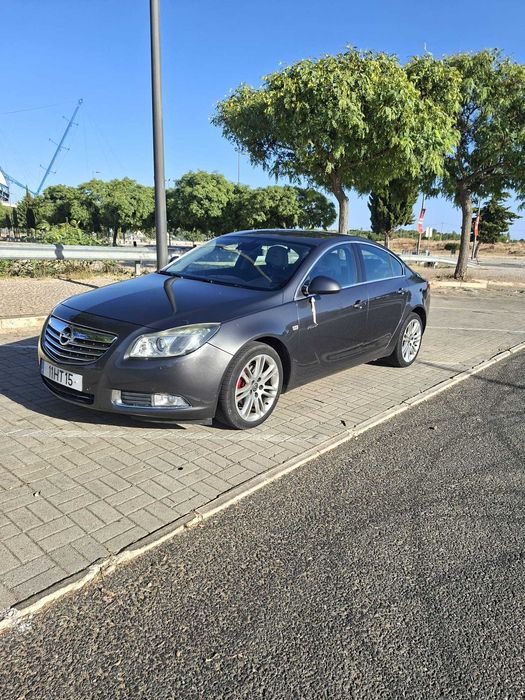 Opel insignia 1600