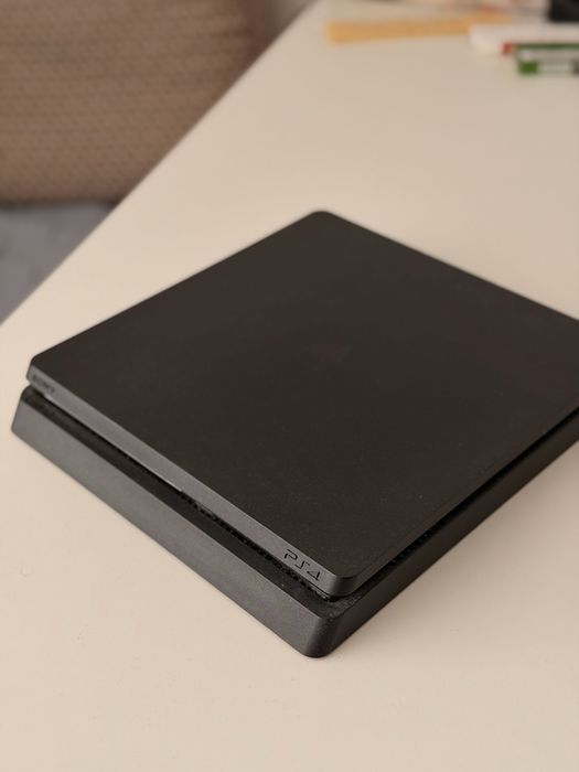 Ігрова консоль Sony PlayStation 4 Slim 1TB + 2 джойстики