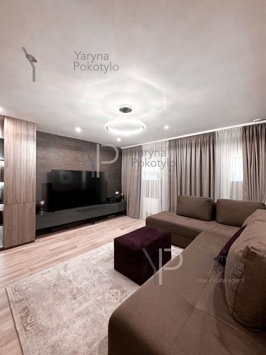 Оренда 3к квартири з власним подвірʼям та паркомісцем