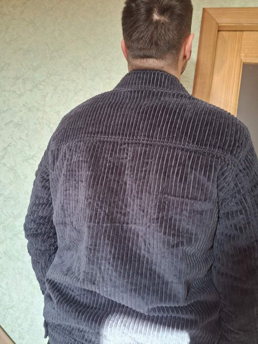 Куртка ZARA р-р L чоловіча вельветова демісезонна