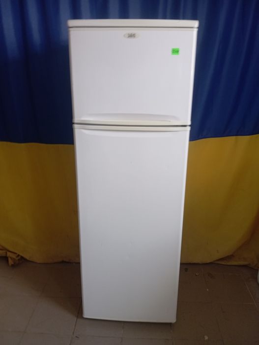 Холодильник.  SEG