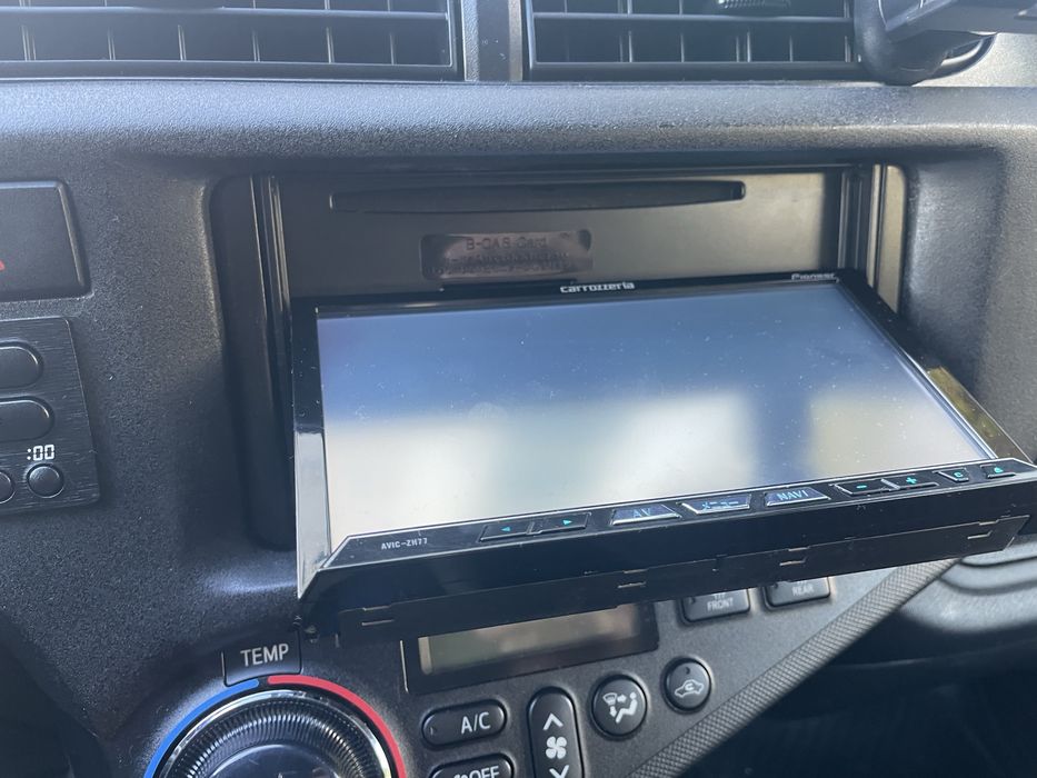 Автомагнітола Toyota Aqua (Prius C)