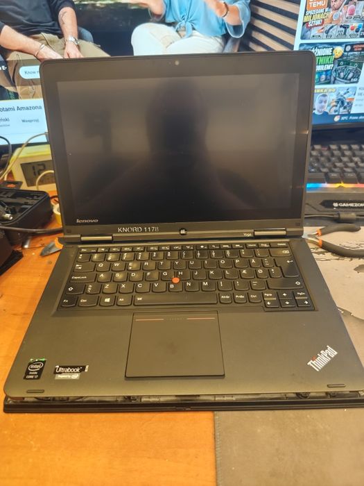 Lenovo ThinkPad Yoga matryca, klawiatura zawiasy