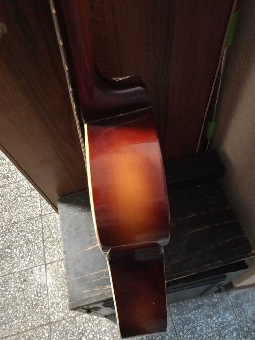 Gitara  Hofner parlor