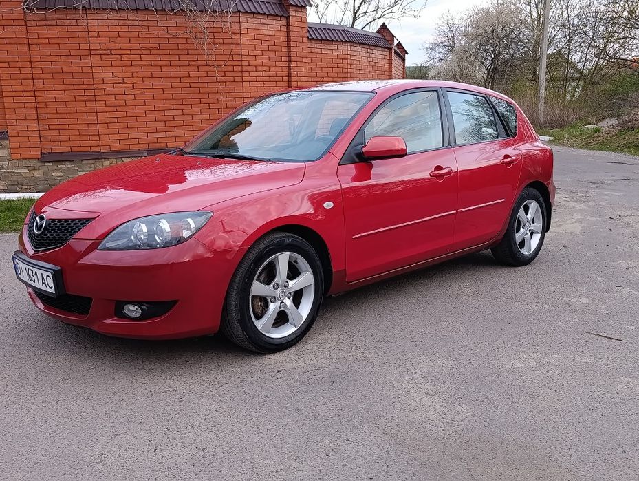 Мазда 3,1,6і,автомат,150 тис , пробіг
