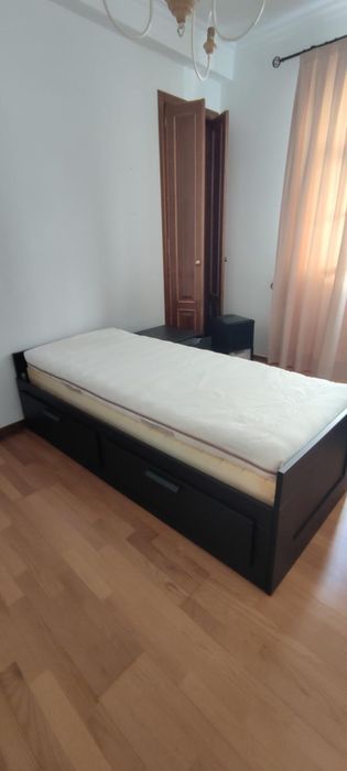 Cama indiv/dupla c/2 gav 2colchoes, branco BRIMNES
