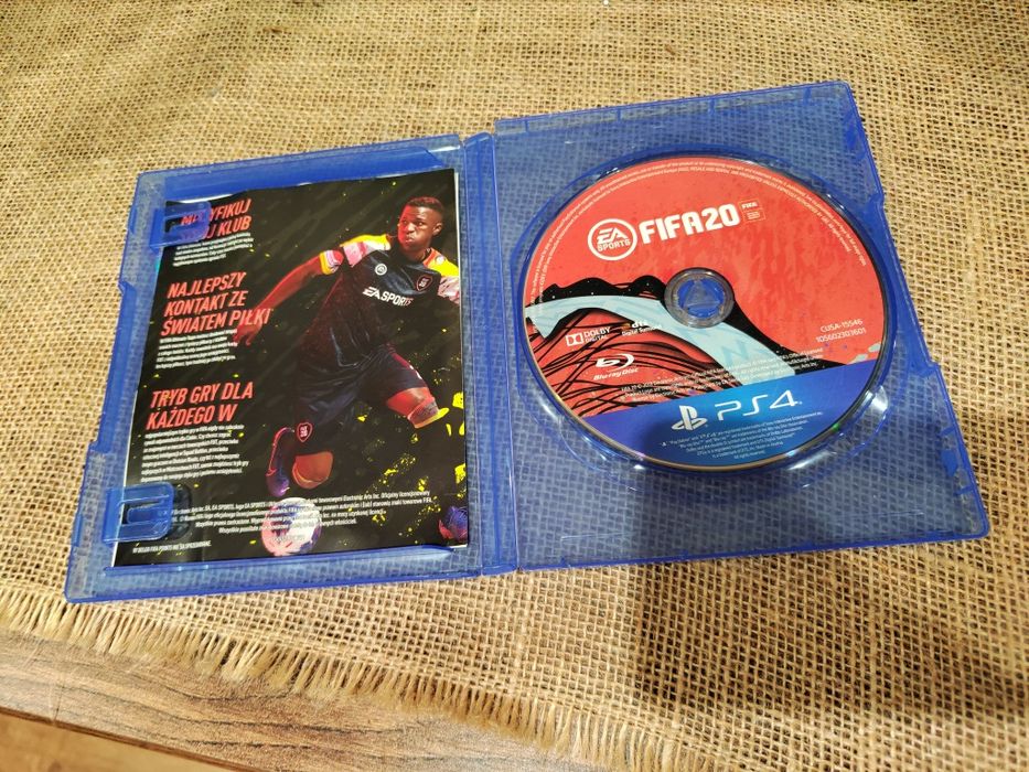 Gra PS4 / FIFA 20 / Zamienie