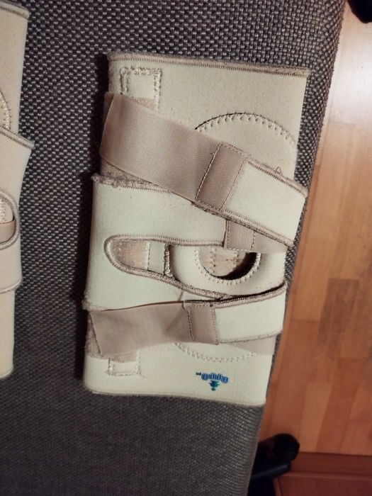 Orteza kolana ze wzmocnieniami OPPO 1033