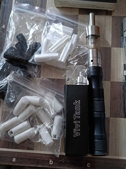 Conjunto de eCigars e Vapers434772637689456641