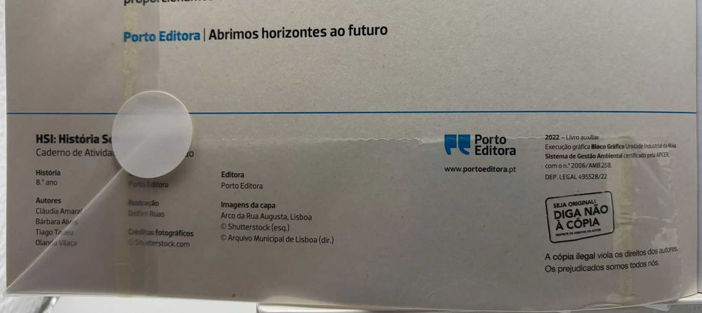 HSI – Caderno de Atividades / HSI pelo Mundo | História - 8.º Ano