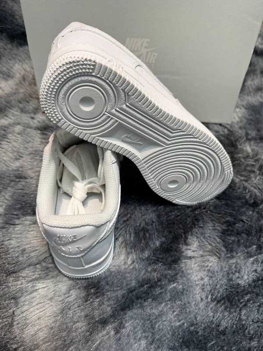 Nike_Air_Force_1_Low_07_White R.43