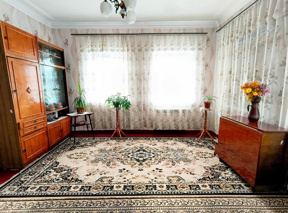 Півдому 62 м2 центр 1 Слобідська Ковальська газ санвузол великий двір