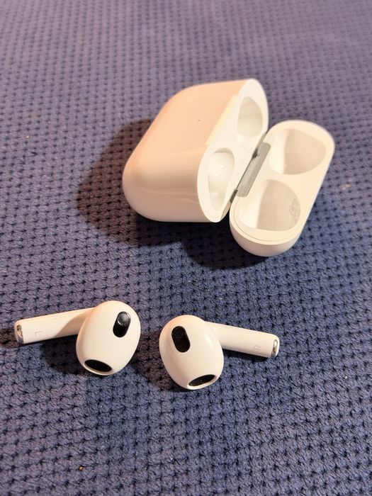 Apple AirPods 3