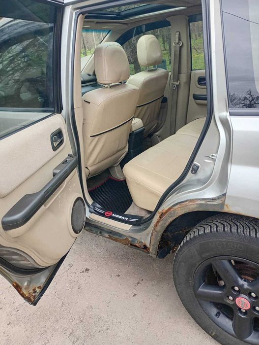 Ніссан хтрейл продам