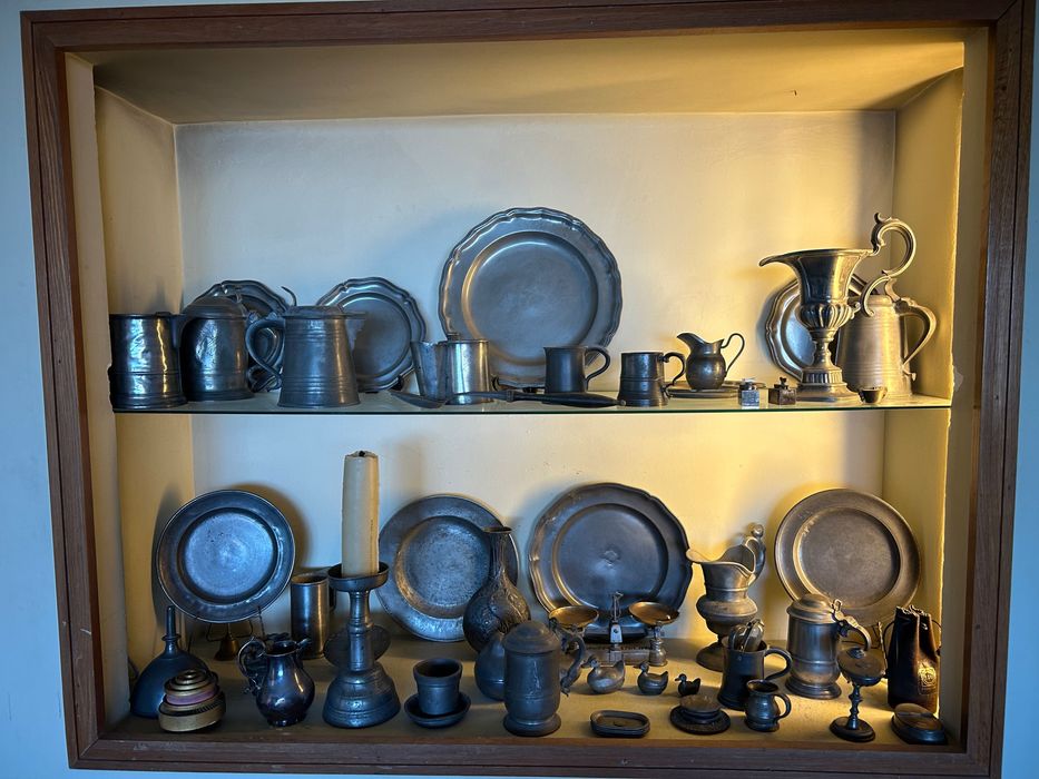 Conjunto de peças em estanho