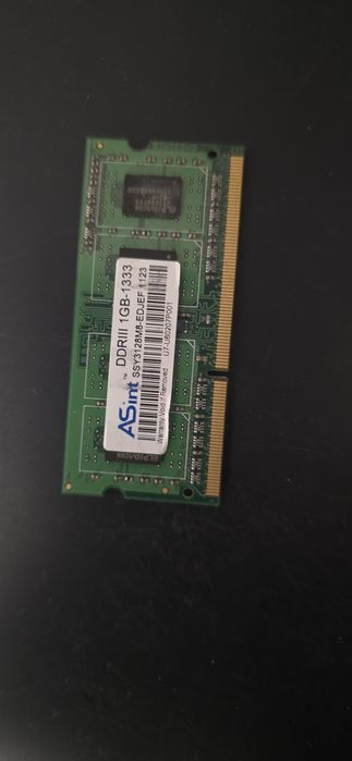 Оперативна память DDR 3.