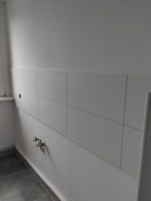 szpachlowanie malowanie glazura