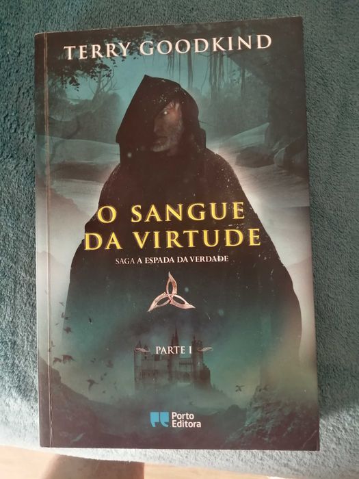 Três Primeiros livros da Saga de Terry Goodkind + Jardins da Lua de Stephen Erikson