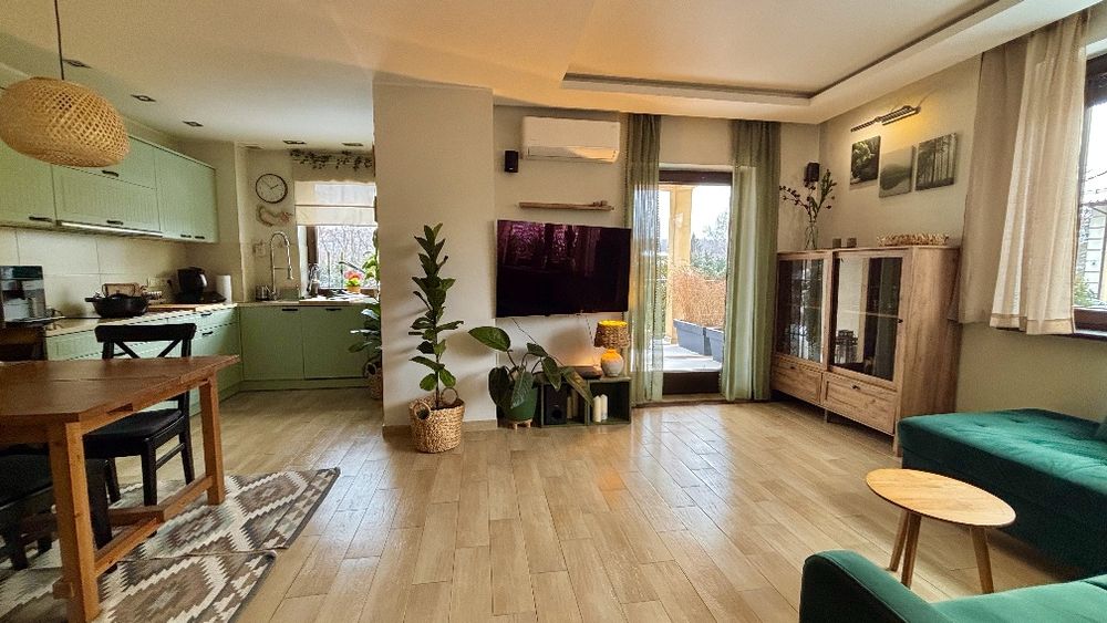 4 pokojowe przytulne mieszkanie + taras/garaż