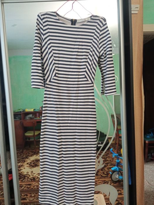 Продам сукні б/у