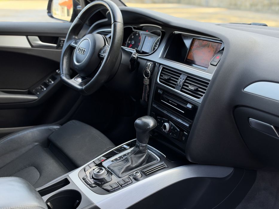 Audi A4 2.0 TDI S-LINE “ LOOK RS4 “