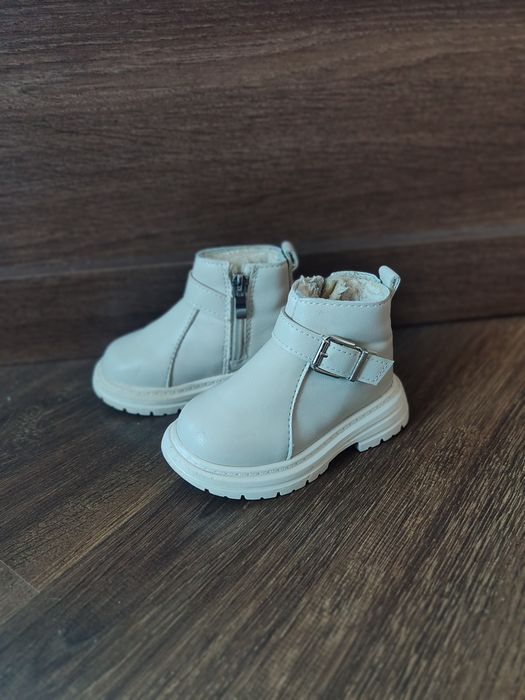 Черевички, ботінки зимові для дівчинки