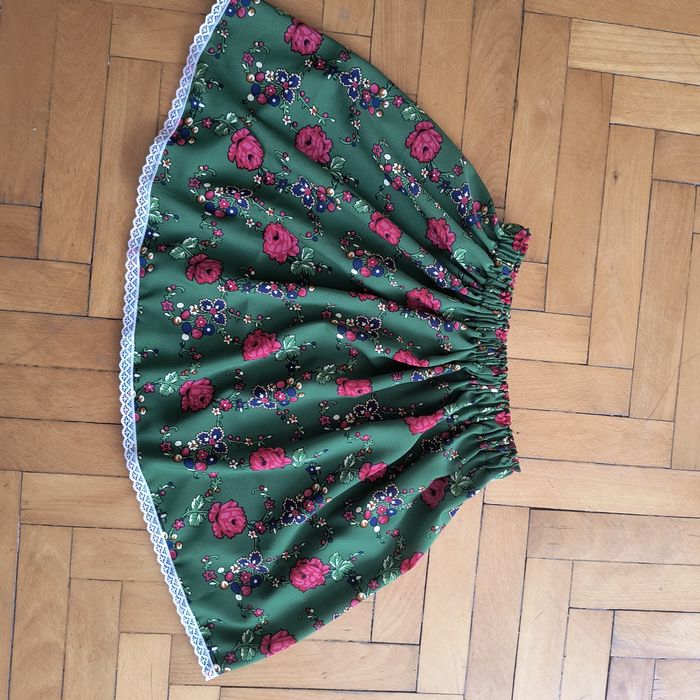 Nowa spodniczka góralska regionalna krakowska R. 98 zielona