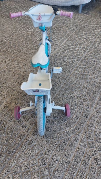 Bicicleta de menina