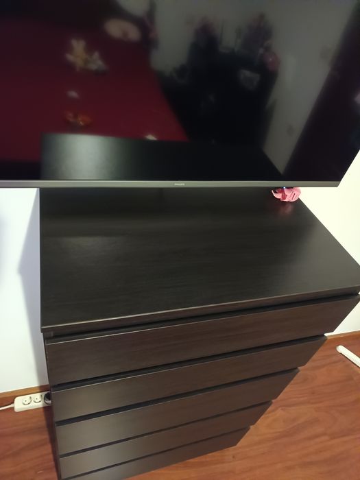 Cômoda com 5 gavetas