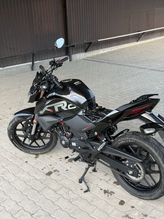 Lifan kps 200 чорний