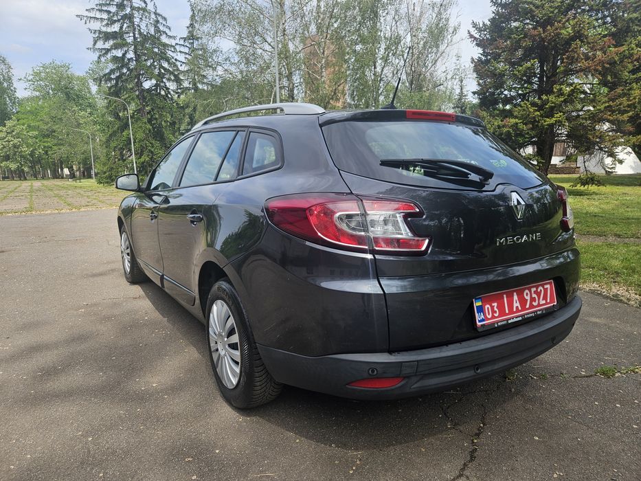 Продам Renault Megane 1.5 dci 2013г.в