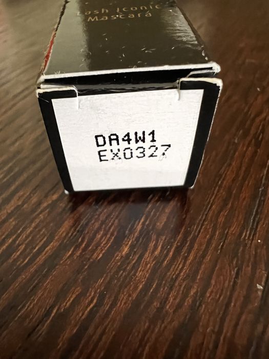 Tusz czarny do rzęs Giordani Gold