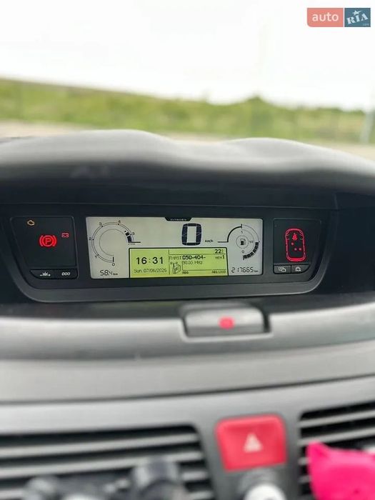 Продам автомобіль Citroen C4 Picasso 2009