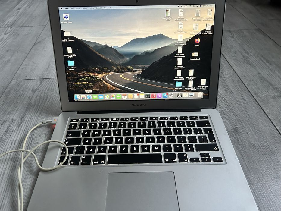 Mcbook air 13 121GB