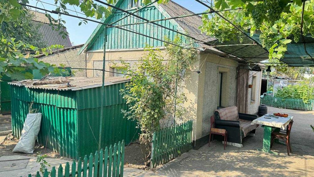 Доглянутий будинок 80 м2 в м. Снігурівка; сертифікат - ок