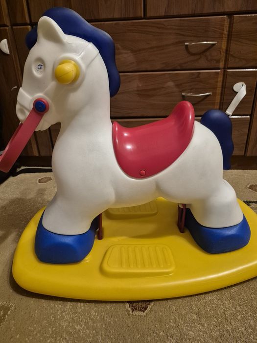 Гойдалка коняка chicco