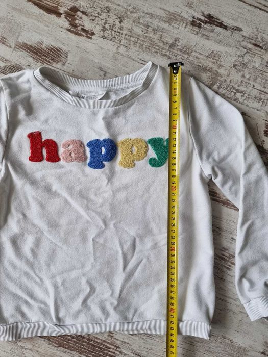 Biała bluza H&M r.140 cm – dziecięca, uniwersalna i wygodna