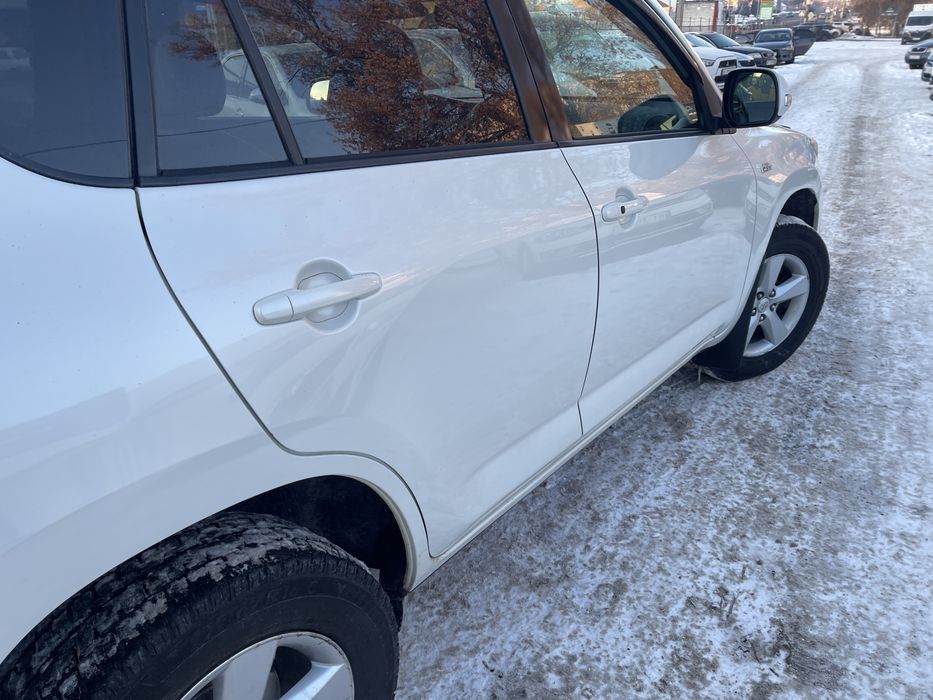 Продам Toyota-RAV4