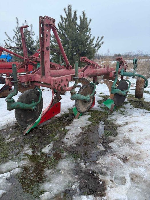 Плуг Kverneland 3-х корпусний Квернеланд