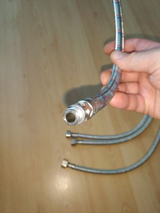 Wężyk do baterii 3/4 cala na M10 długość 35 cm