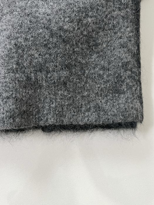 Светер мохеровий /лана