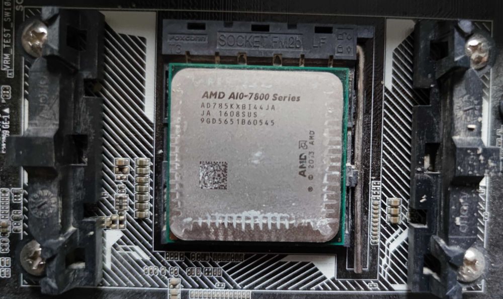 Материнська плата ASUS, Пам’ять DDR3