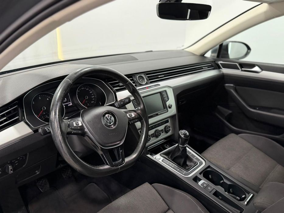 VW Passat 1.6 TDI BlueMotion