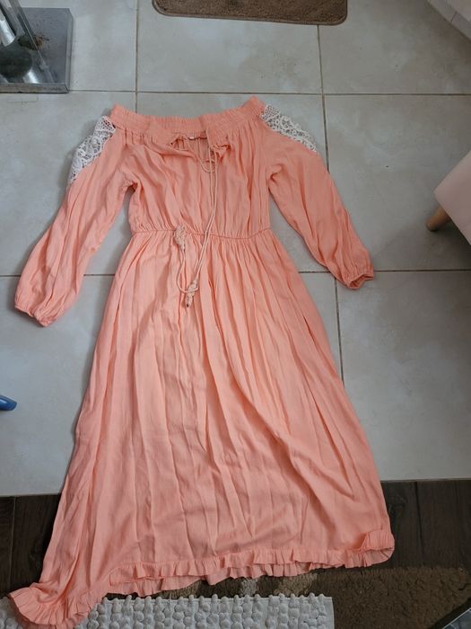 Sukienka M długa vintage z koronką